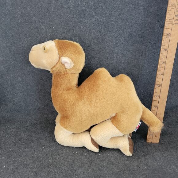 Ganz Bactrian Camel Two Humps Kneeling Stuffed Animal Plush - Picture 1 of 8